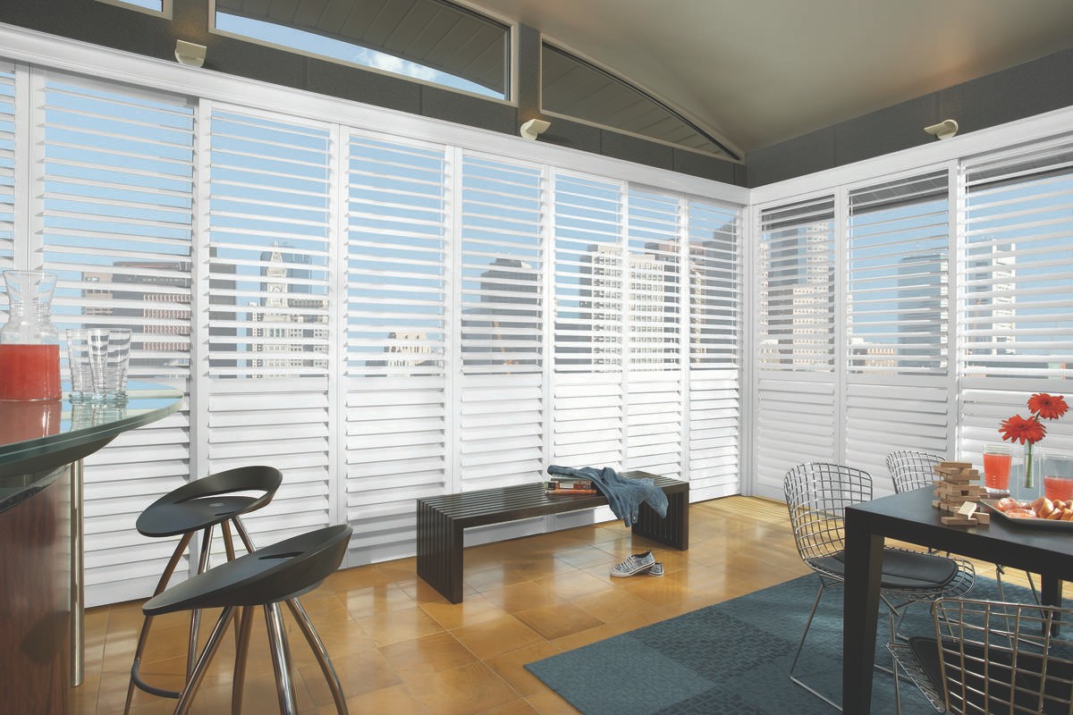Louvered Shutters: How slat size affects the style of plantation shutters near Peoria, Illinois (IL)